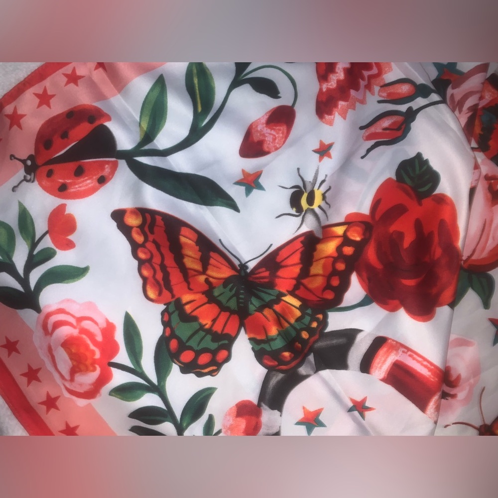 Gucci Scarf NWT
